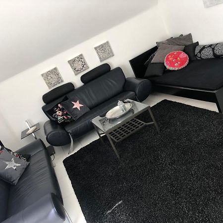 Bel Art Etage Mit Grossem Parkplatz Appartement Haan Buitenkant foto